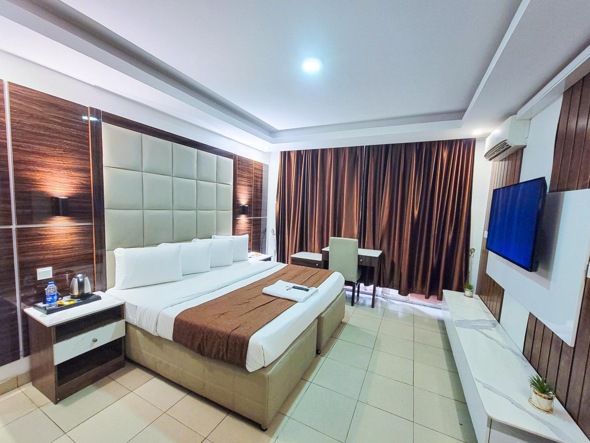 Presken Hotels @ Victoria Island Apese Eksteriør bilde